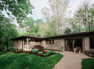 7090 W Maple Grove Rd, Ellettsville, IN 47429