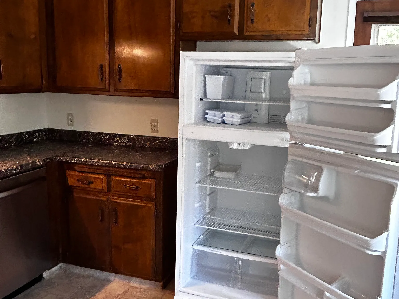 2 bed, 875 sqft, $1,750 — Photo 4