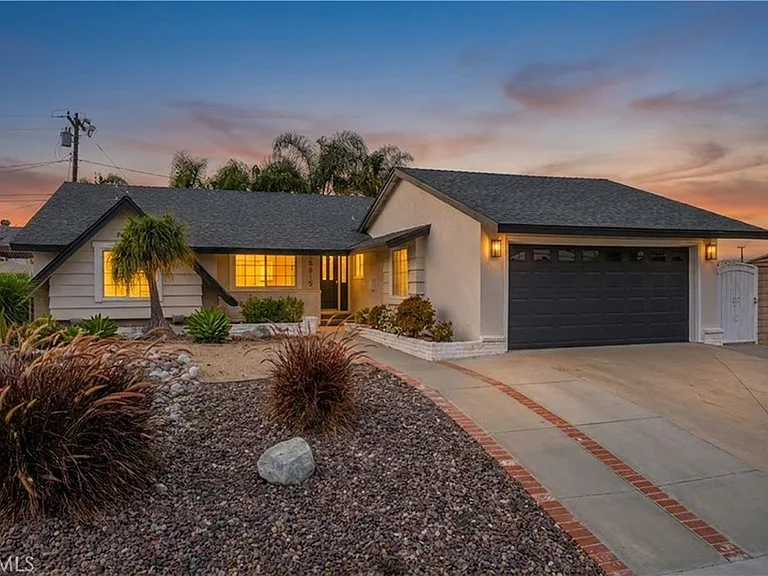 15815 Silvergrove Dr — Photo 15