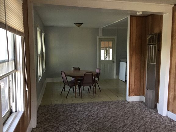 2nd image of 502 S 8th St #2