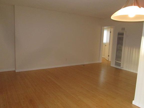 2nd image of 1001 N Ogden Dr APT 9