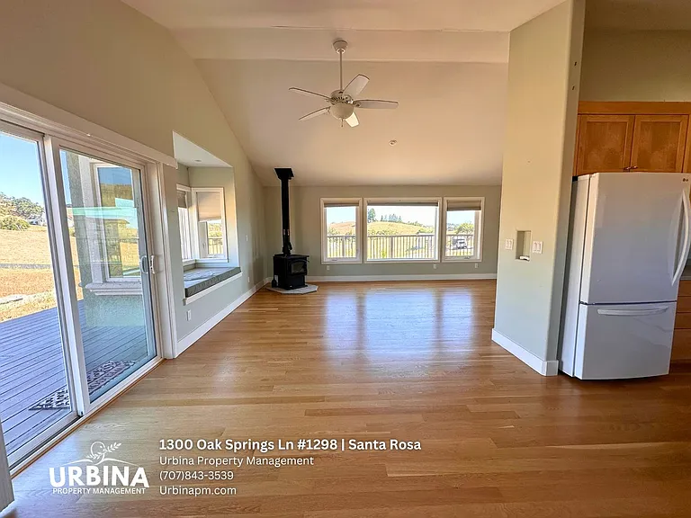 1300 Oak Springs Ln #1298 — Photo 5
