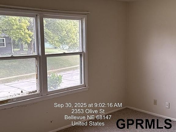 3rd image of 2353 Olive St