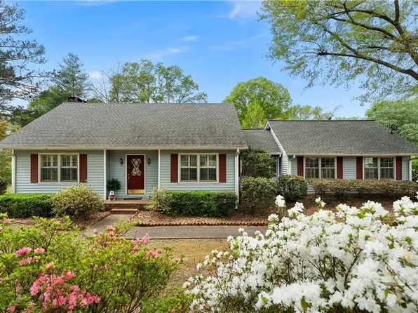 142 Plymouth Dr, Cartersville, GA 30120