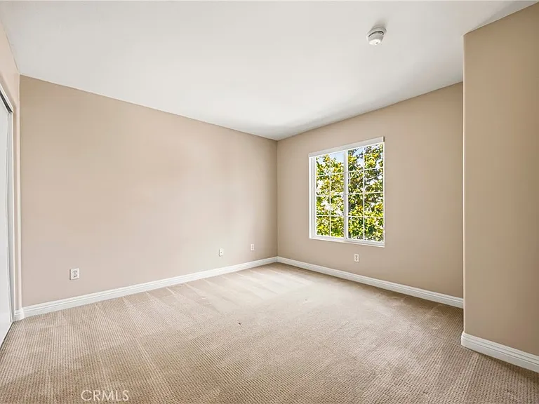 56 Turnbury Ln — Photo 18