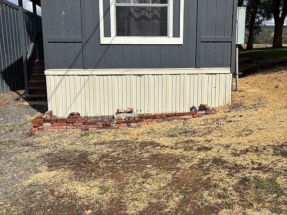 5th image of 10605 Harpold Rd