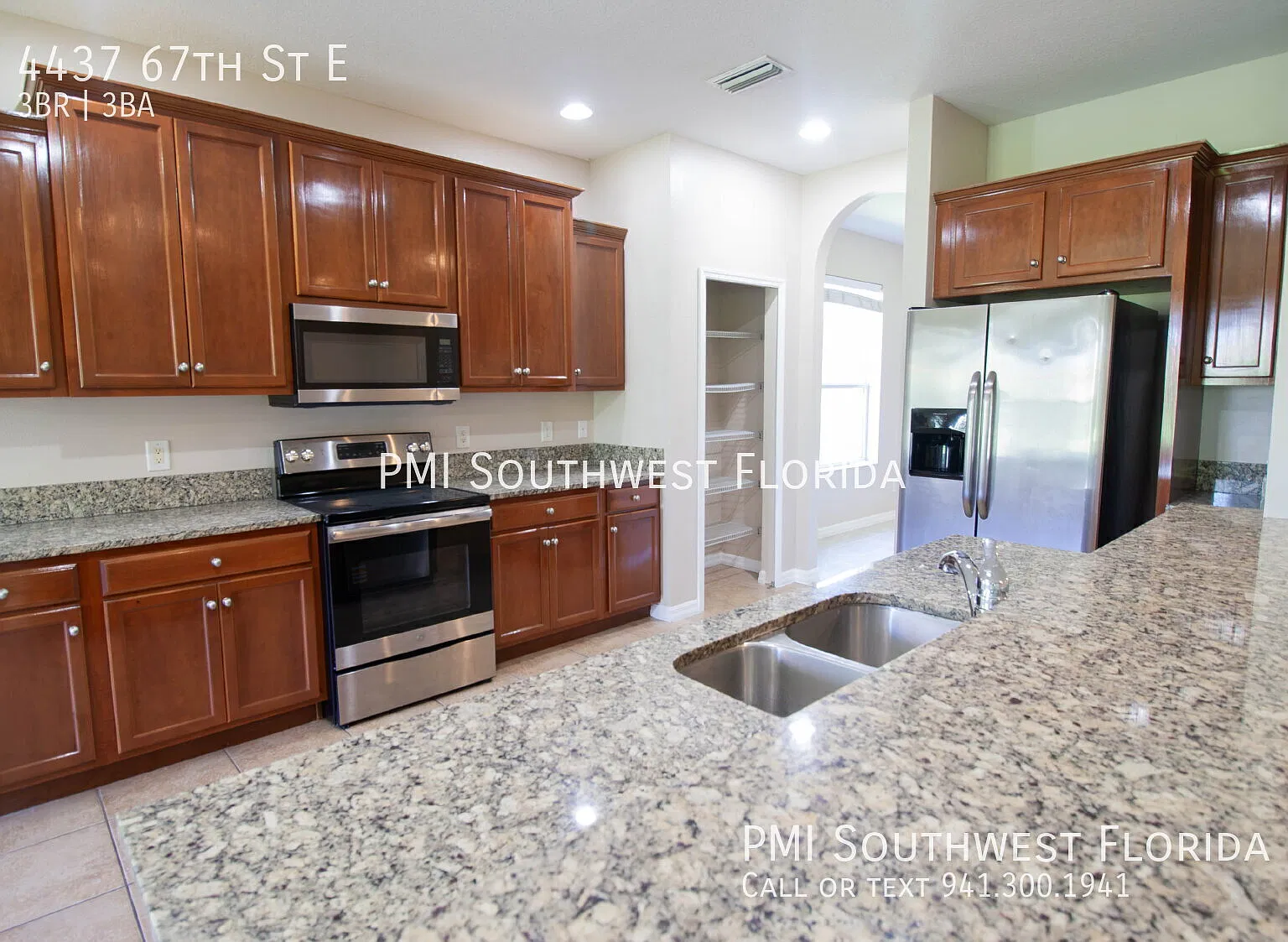 Lake-View Home Near Lakewood Ranch 2,200+ SF, 2-Car Garage — Photo 3