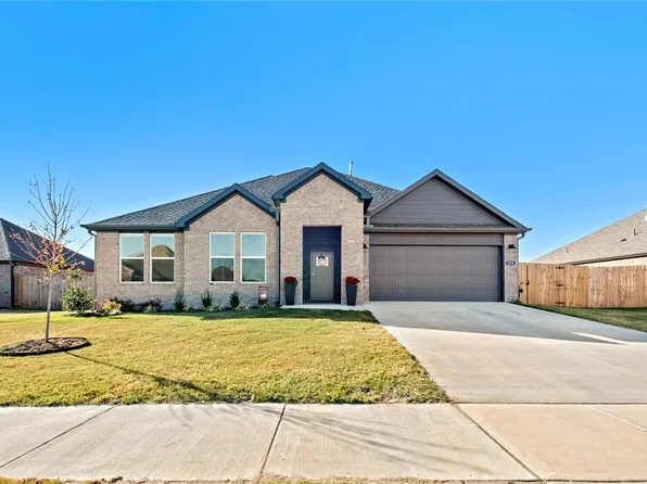 275 Pennsylvania Ave, Farmington, AR 72730