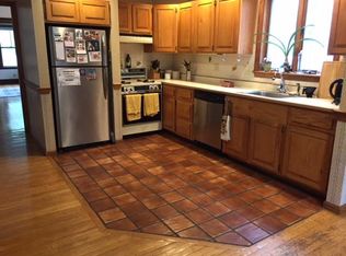 7 Harvard St #2, Somerville, MA 02143