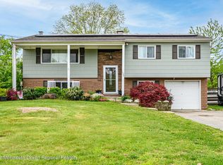 1089 Dove St, Toms River, NJ 08753