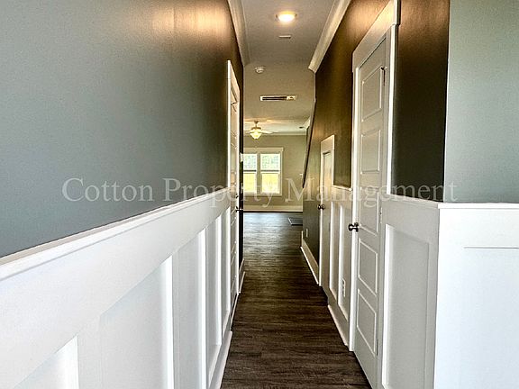 5th image of 745 Cypress Village Pl