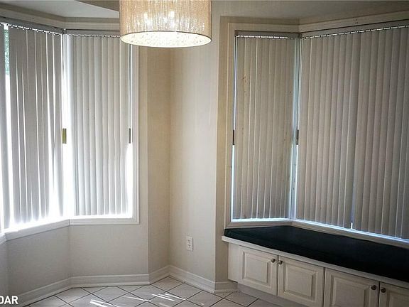 4th image of 3 Briarwood Dr #29