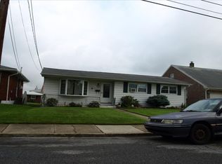 1020 Poplar St, Coplay, PA 18037