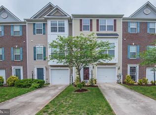 2730 Zeek Ln, Lanham, MD 20706