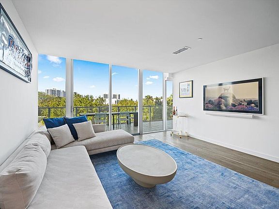 5th image of 2200 N Ocean Boulevard #N207