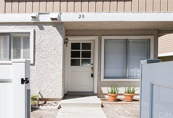 4th image of 20 Allenwood Ln