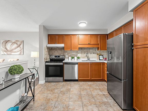 5th image of 30 Vaughan St #68