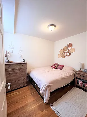 Rented by City Connections Realty | media 22