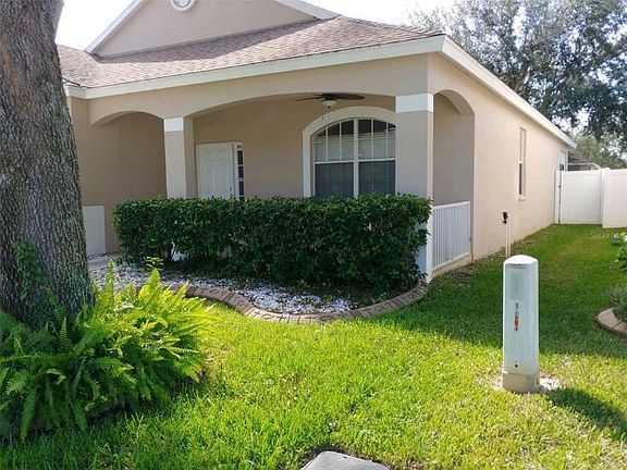 3rd image of 13052 Terrace Springs Dr