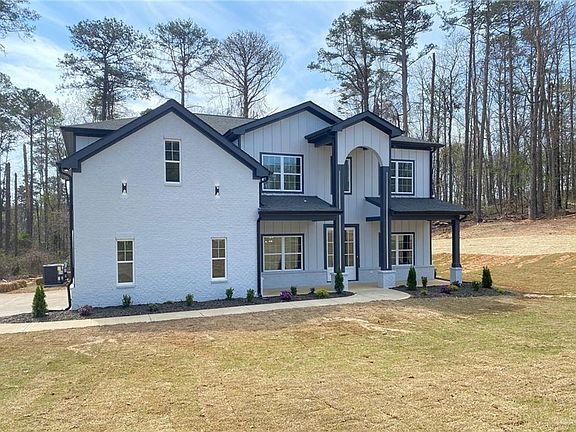 3rd image of 3210 Centerville Rosebud Rd