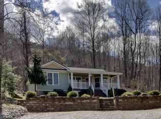 6994 Dawnwood Rd, Roanoke, VA 24018