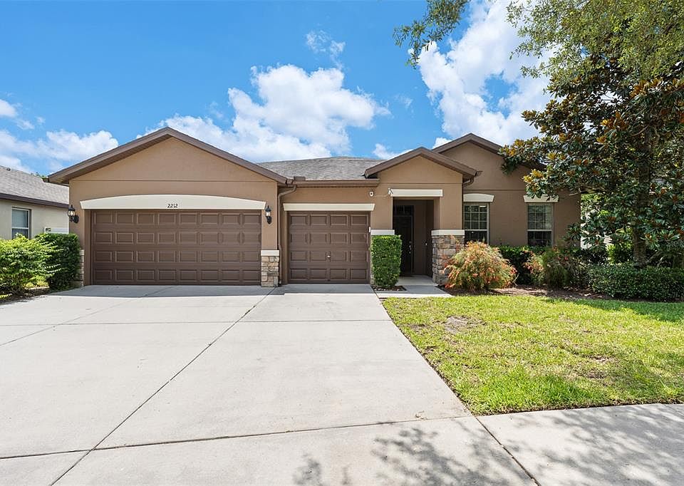 1st image of 2212 Landside Dr