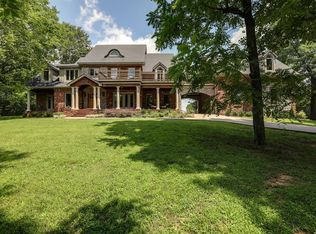 1100 Allen Rd, Murfreesboro, TN 37129