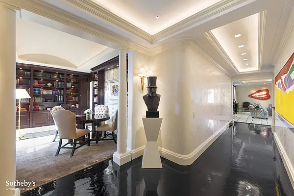 Sold by Sotheby's International Realty | media 4