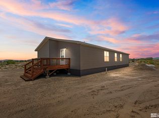 7635 Remington Rd, Silver Springs, NV 89429