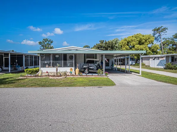 177 Crossways Dr, Leesburg, FL 34788