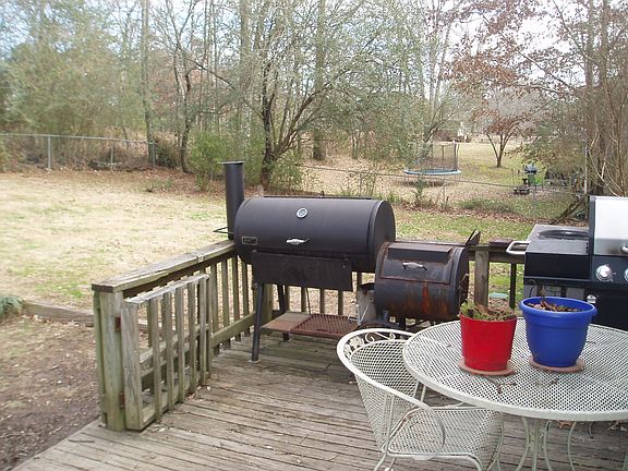 4th image of 9207 Berkshire Cir