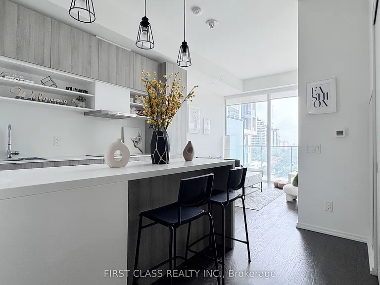8 Hillsdale Ave E #1141 — Photo 2