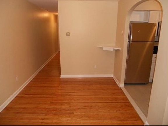 2nd image of 3551-3553 New Queen St #1
