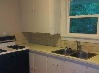 132 S Maple Ave, Ames, IA 50010