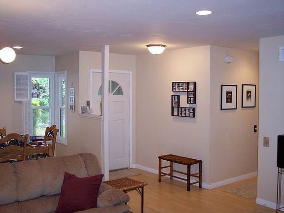 3rd image of 6538 Bantam Lake Cir