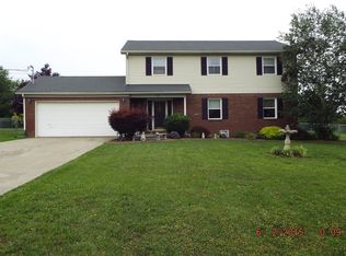 121 Antlers Trace Dr, Coxs Creek, KY 40013