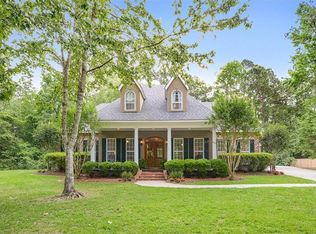 1032 Acadian Dr, Madisonville, LA 70447