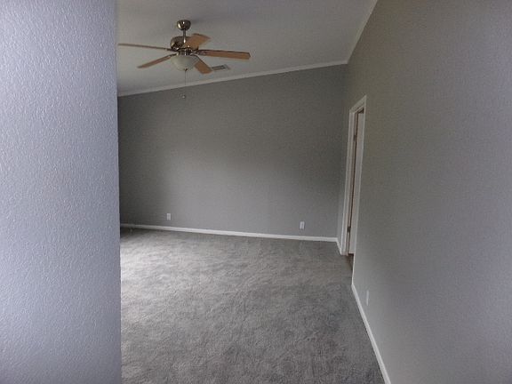 5th image of 11218 Peggy Ln