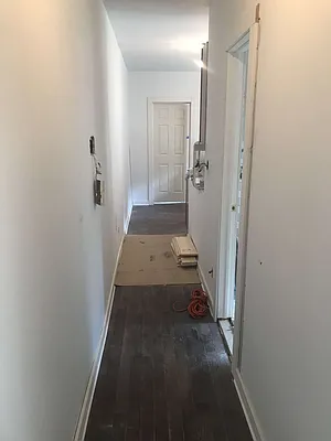 Rented by Metroline Realty | media 48