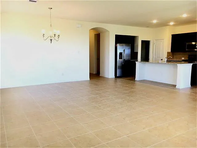 8410 Green Paseo Pl — Photo 16