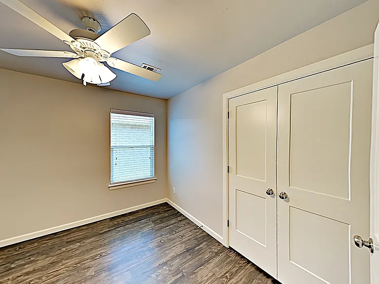 4920 Avion Ct — Photo 11