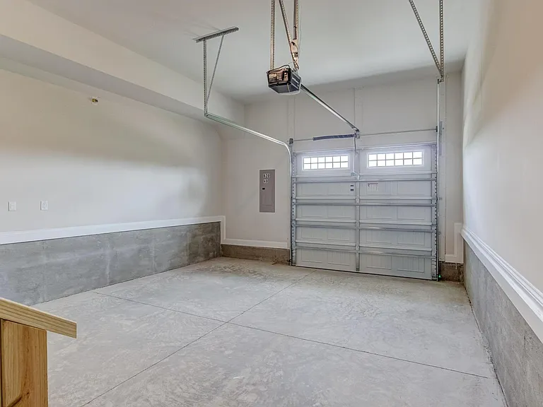 620 Gateway Crossing Ln — Photo 43