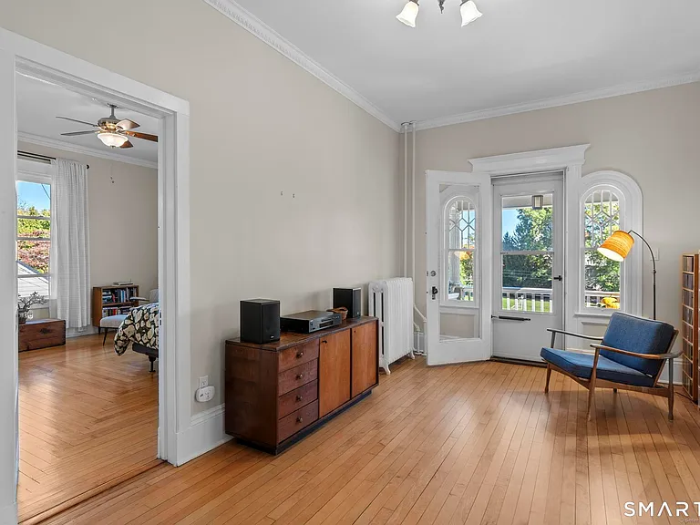 139 Girard Ave #2 — Photo 4