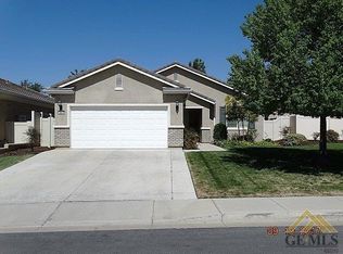 14010 Sandstone Peak Dr, Bakersfield, CA
