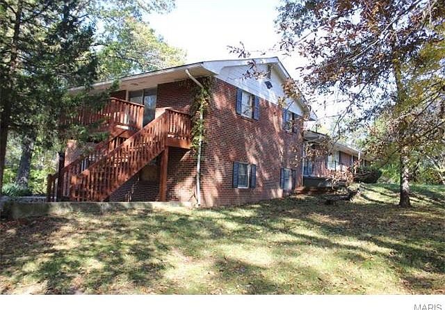 2nd image of 30 Forest Ridge Ln
