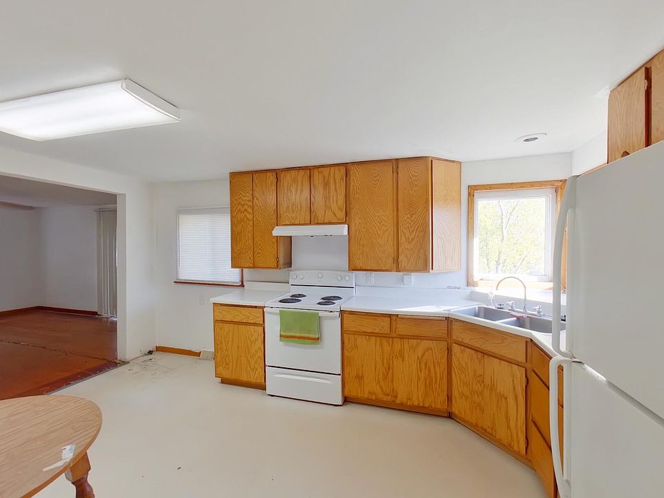 102 E Rowan Ave, Goodrich, ND 58444 Zillow