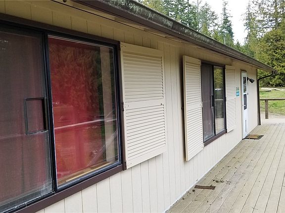 3rd image of 8000 NE Bayberry Ln