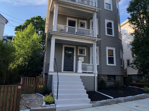 29 Forest St #2, Somerville, MA 02143