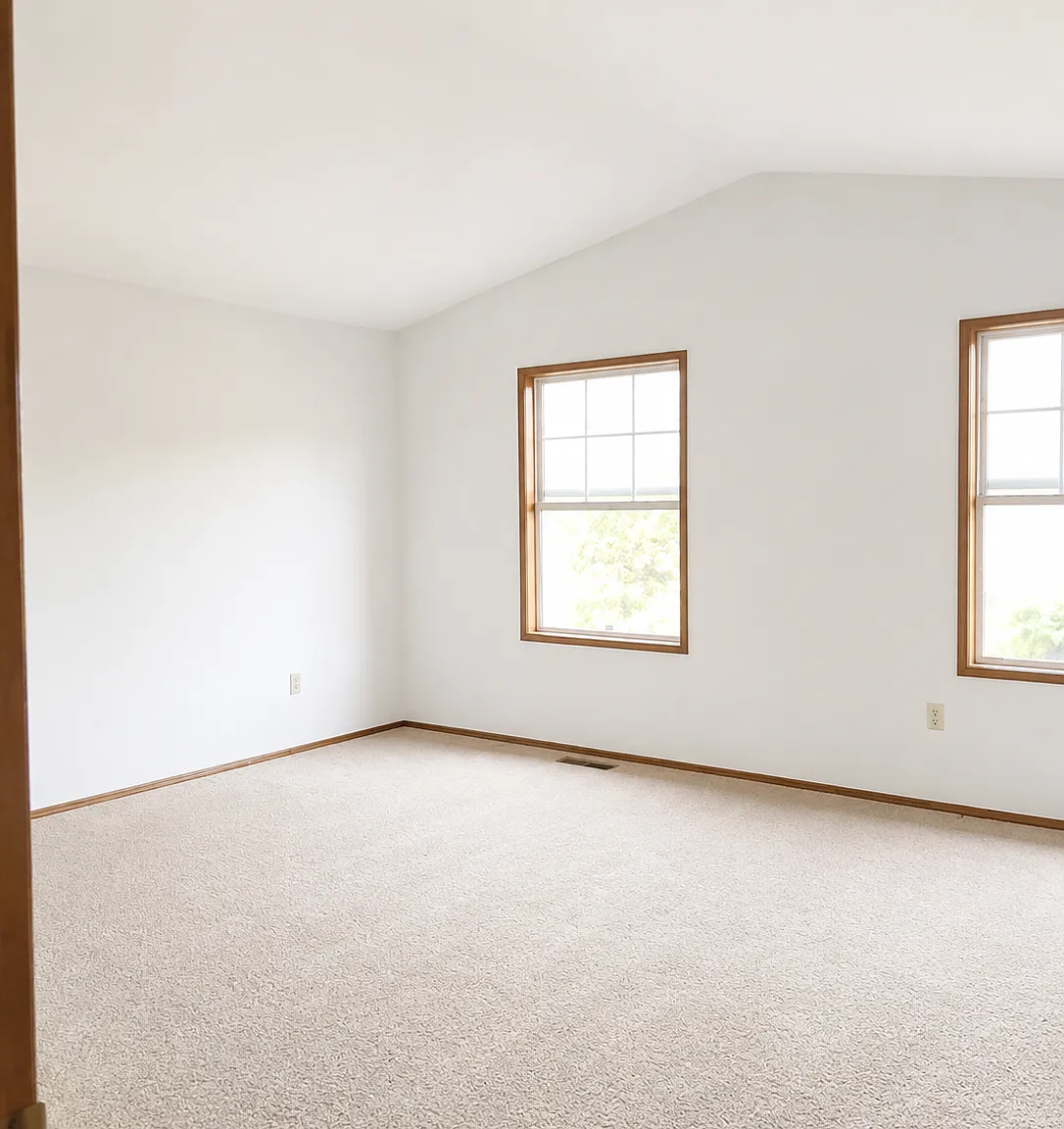 3 bed, 2066 sqft, $3,995 — Photo 4