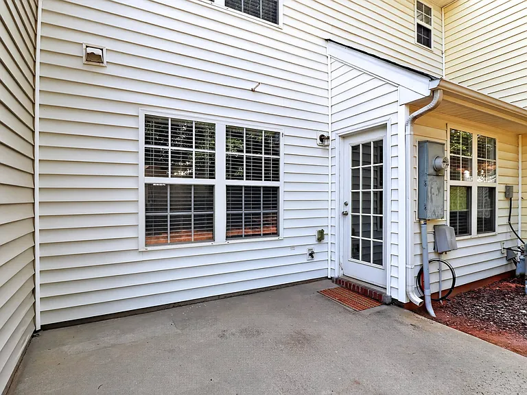 3094 Des Prez Ave — Photo 18
